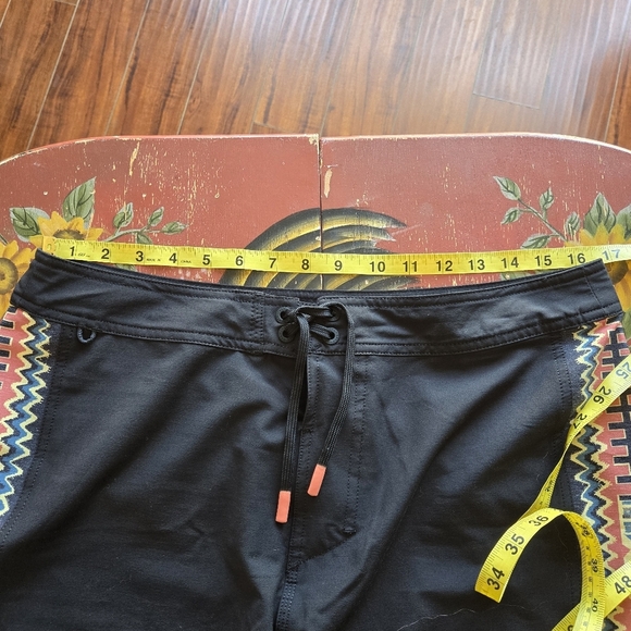 Huckberry Roark Passage Side Panel Boardshorts 16" - Picture 11 of 14